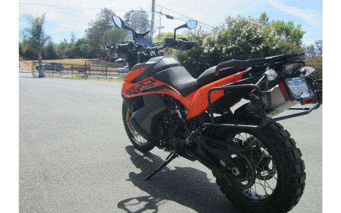 2021 890 ADVENTURE - KTM