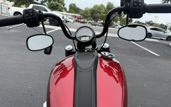 2022 Indian Motorcycle Chief Bobber Ruby Metallic