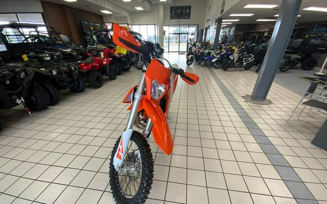 2023 KTM 150 XC-W