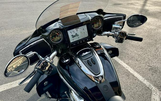 2024 Indian Motorcycle® Roadmaster® Limited with Powerband Audio Package Black Azure Crystal