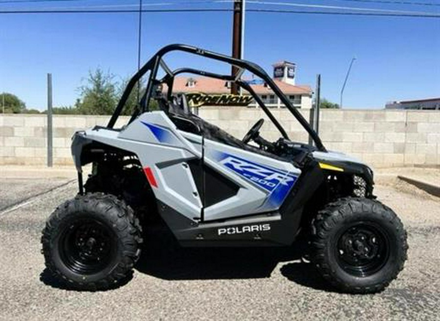 2025 Polaris RZR 200 EFI