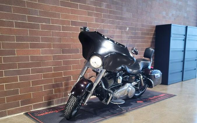 2014 Harley-Davidson® Switchback™ BLACKND CAYENNE FLD103