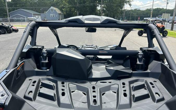 2026 Can-Am Maverick X3 X Rs Turbo RR Triple Black_7.6 In.