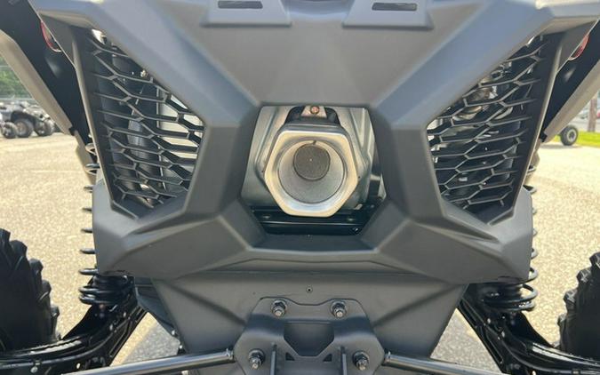 2026 Can-Am Maverick X3 X Rs Turbo RR Triple Black_7.6 In.