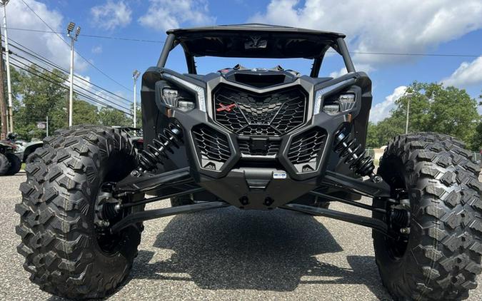 2026 Can-Am Maverick X3 X Rs Turbo RR Triple Black_7.6 In.