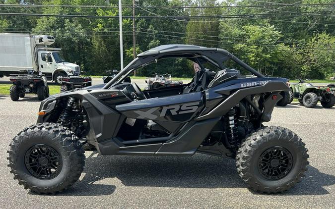 2026 Can-Am Maverick X3 X Rs Turbo RR Triple Black_7.6 In.