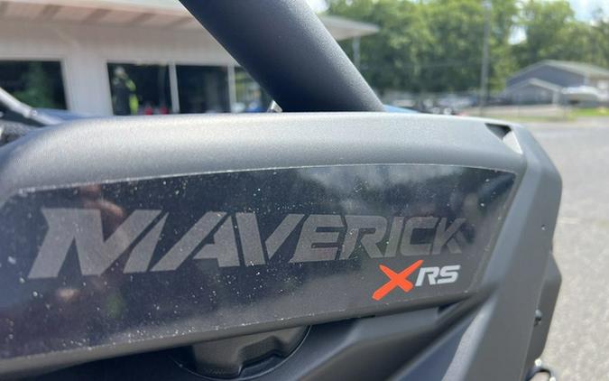 2026 Can-Am Maverick X3 X Rs Turbo RR Triple Black_7.6 In.