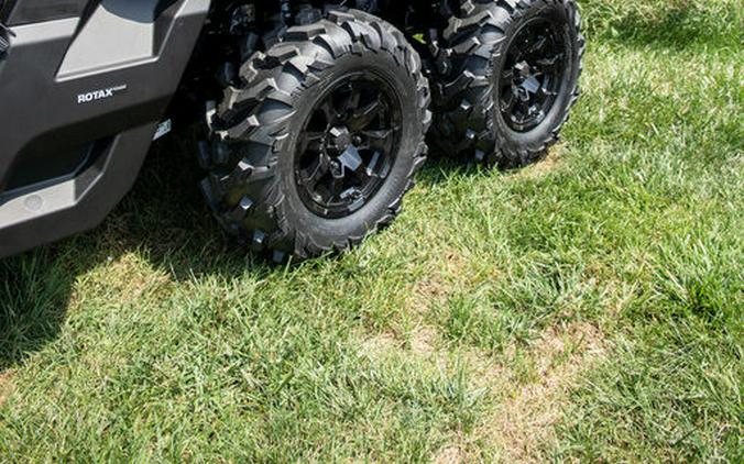 2026 Can-Am® Defender 6x6 XT HD10