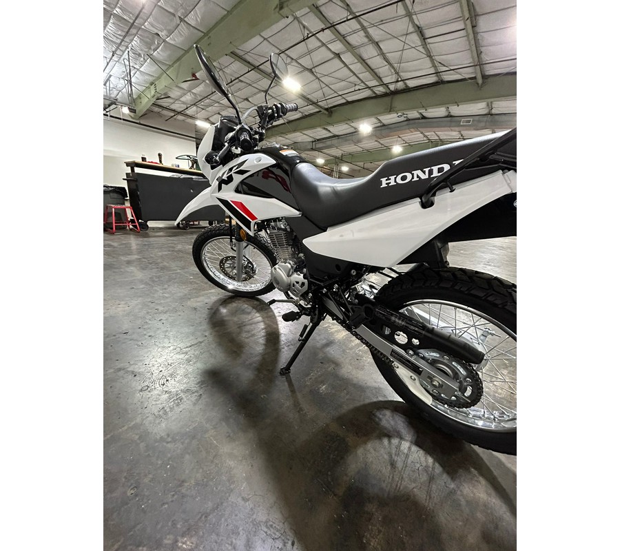 2023 Honda XR150L