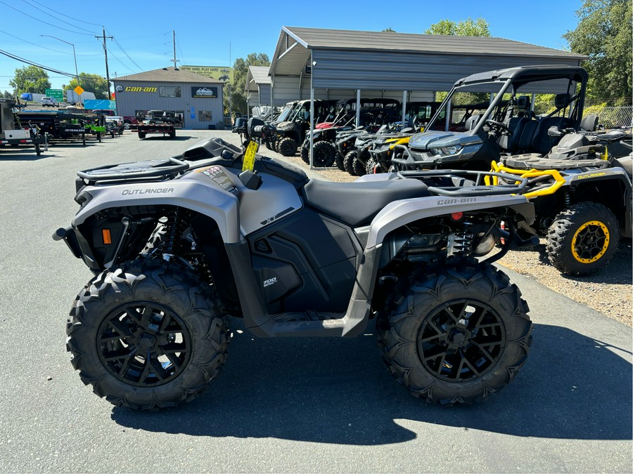 2024 Can-Am Outlander XT 700