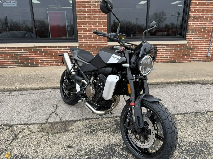 2025 Husqvarna® Svartpilen 801