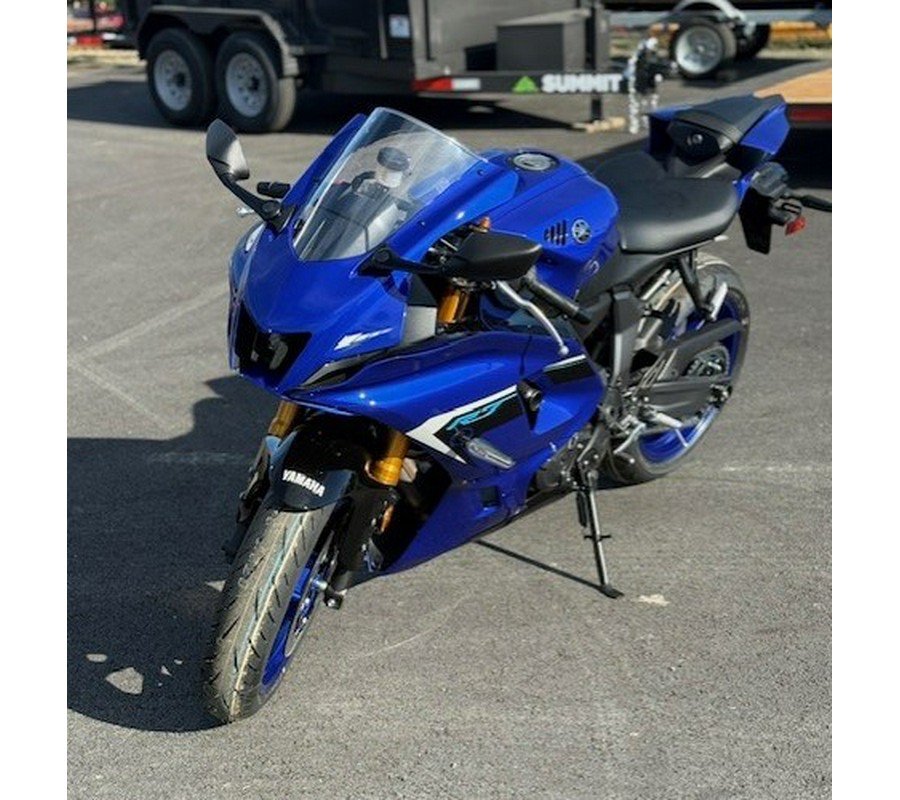 2025 Yamaha YZFR7SL