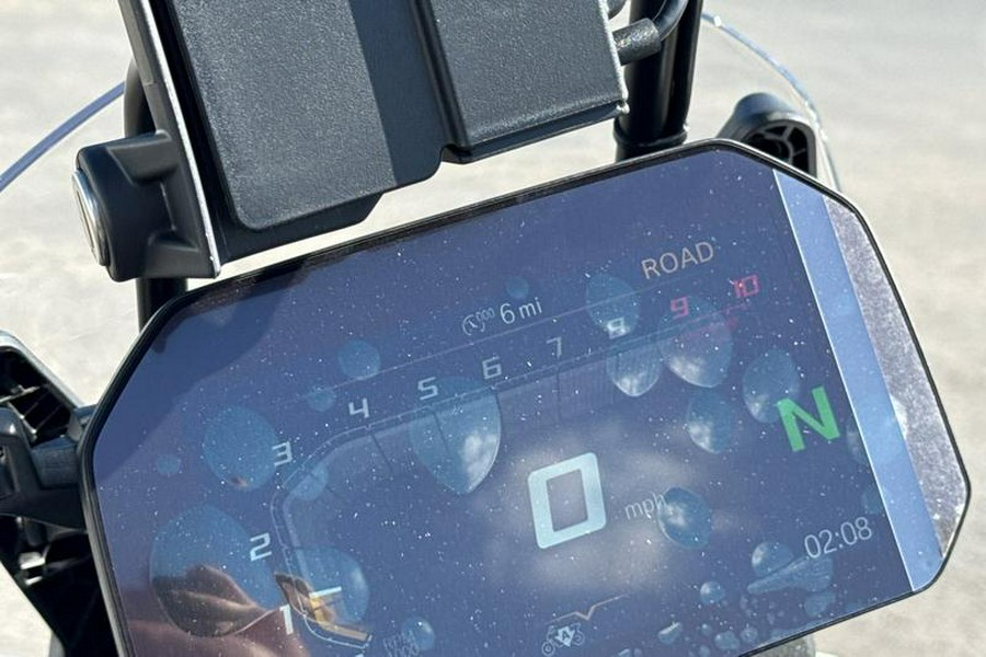 2025 BMW R 1300 GS Light White