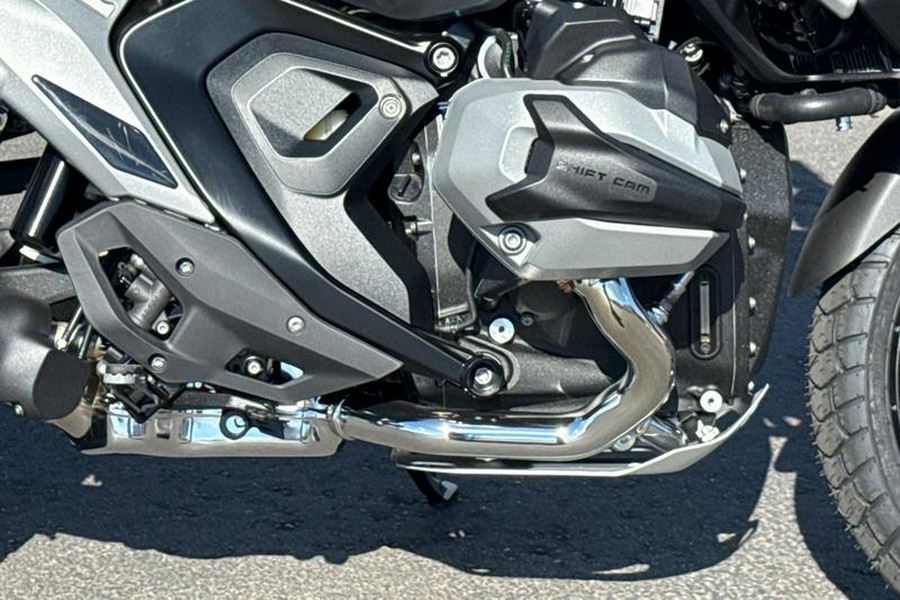 2025 BMW R 1300 GS Light White