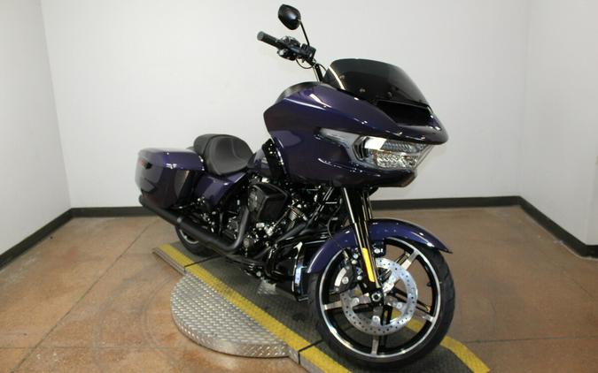 2026 Harley-Davidson® Road Glide® Purple Abyss
