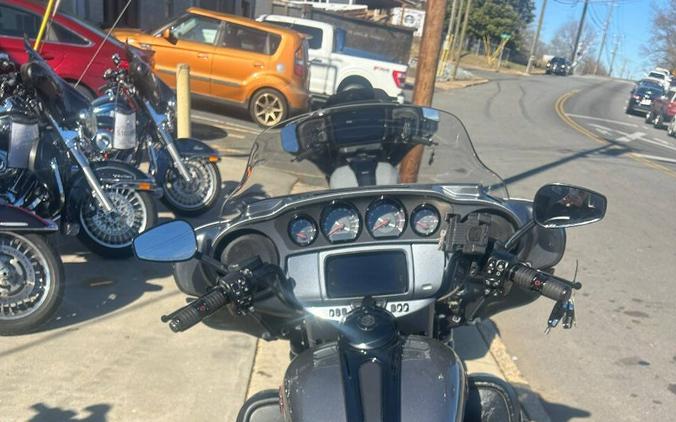 2019 Harley-Davidson FLHTKSE CVO LIMITED