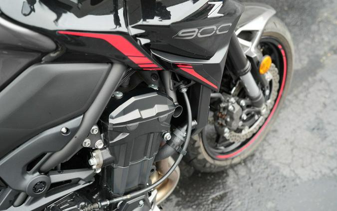 2023 Kawasaki Z900 ABS Metallic Black/Graphite Gray/Flat Black