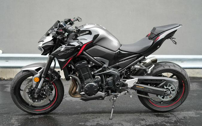 2023 Kawasaki Z900 ABS Metallic Black/Graphite Gray/Flat Black