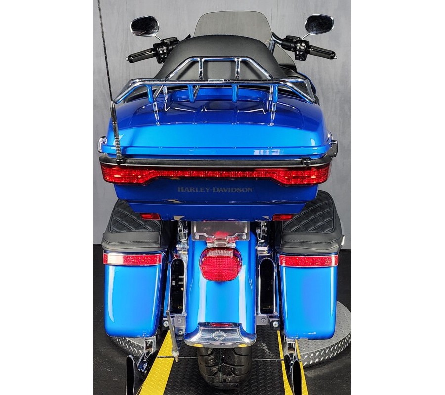 2018 Harley-Davidson Road Glide Ultra FLTRU ELECTRIC BLUE W/PINSTRIP