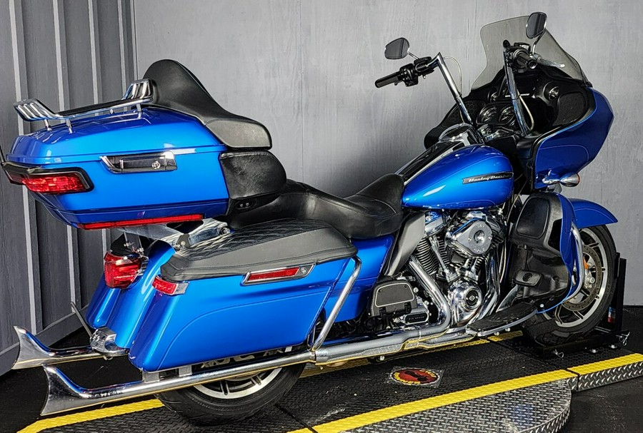 2018 Harley-Davidson Road Glide Ultra FLTRU ELECTRIC BLUE W/PINSTRIP