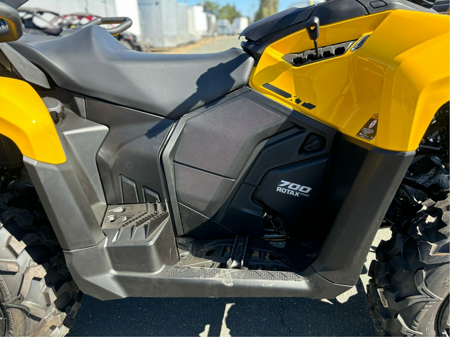 2024 Can-Am Outlander MAX XT 700