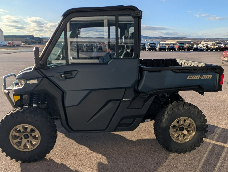 2025 Can-Am Defender Limited
