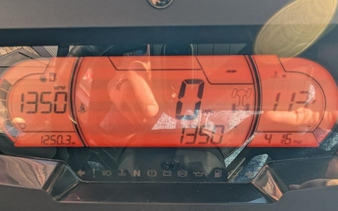 2025 Can-Am Defender Limited