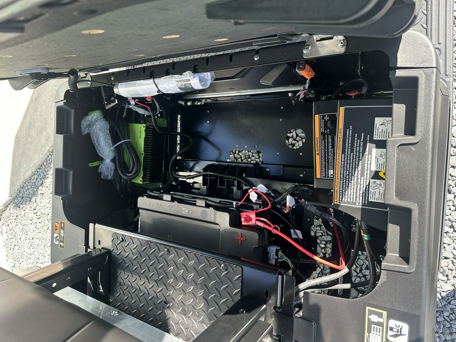 2026 Cushman Hauler PRO ELiTE Lithium Electric