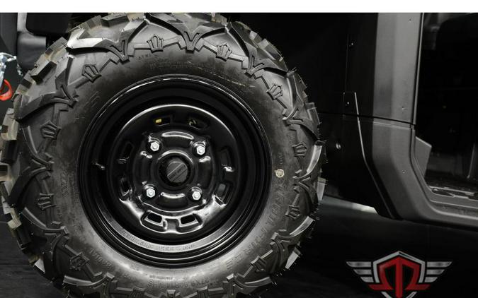 2026 Can-Am Defender HD9