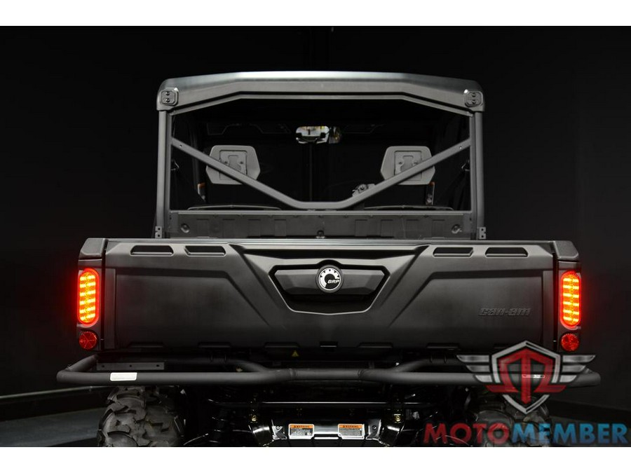 2026 Can-Am Defender HD9