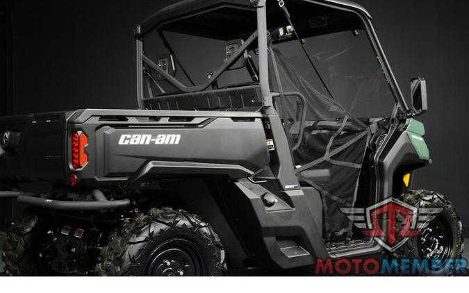 2026 Can-Am Defender HD9