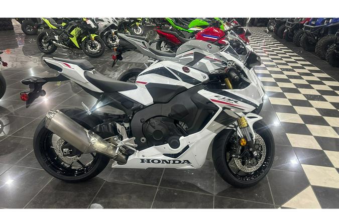 2027 Honda CBR1000RR ABS