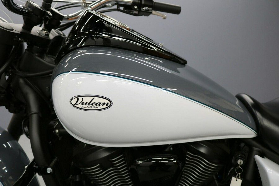 2021 Kawasaki Vulcan 900 Classic