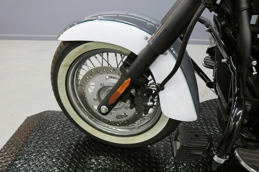 2021 Kawasaki Vulcan 900 Classic