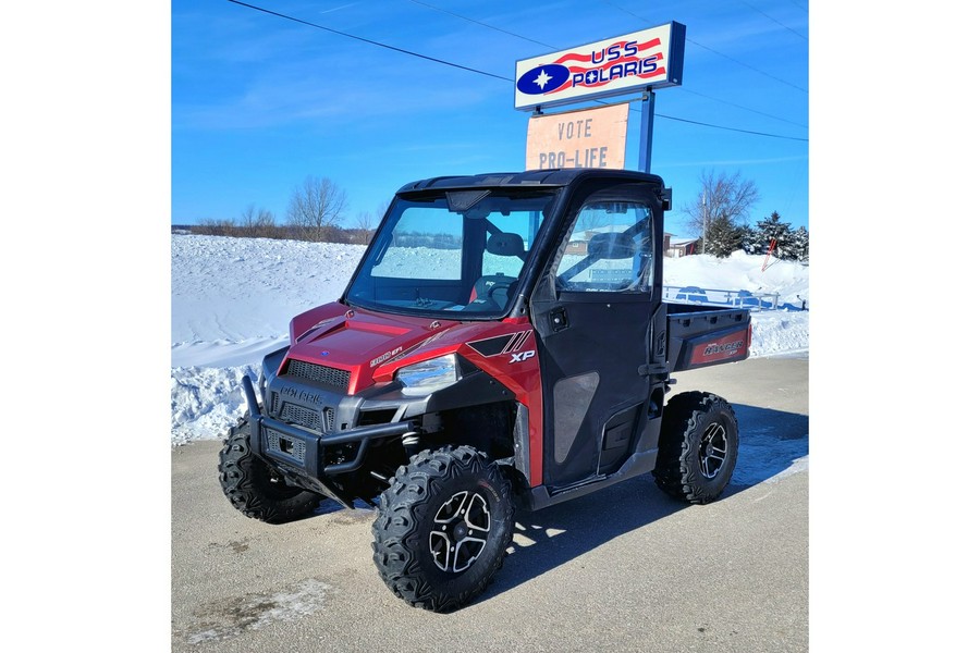 2014 Polaris Industries RANGER XP® 900 EPS - Sunset Red LE