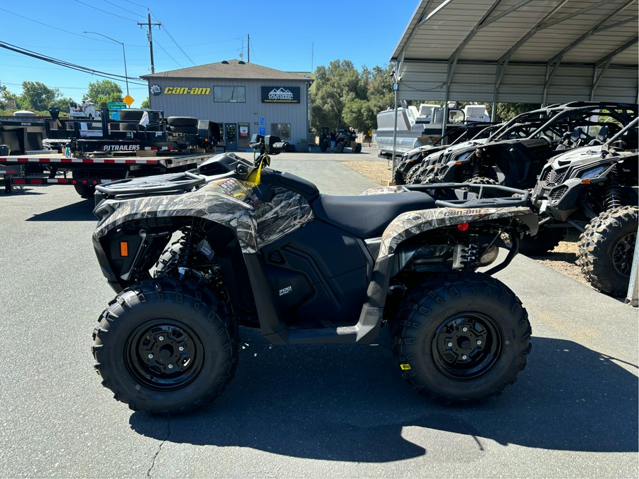 2024 Can-Am Outlander DPS 700