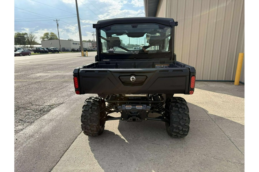 2026 Can-Am SSV DEF DPSCAB 65 HD9 GN 26