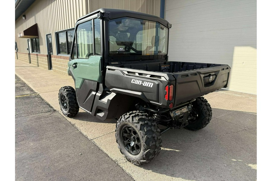 2026 Can-Am SSV DEF DPSCAB 65 HD9 GN 26