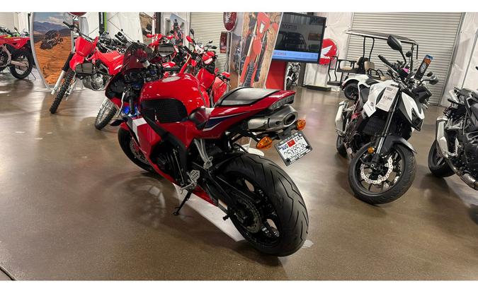 2022 Honda CBR600RR
