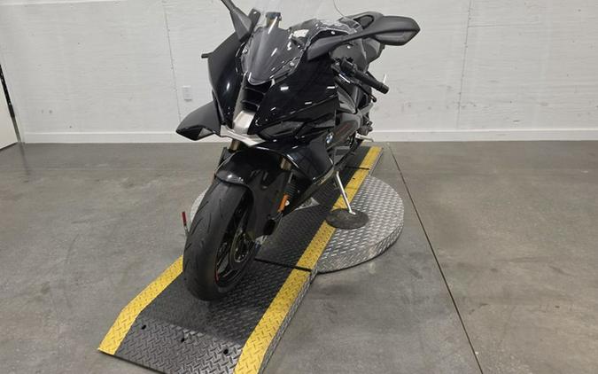 2026 BMW S 1000 RR Blackstorm metallic 1000 RR Light White M Motorsport