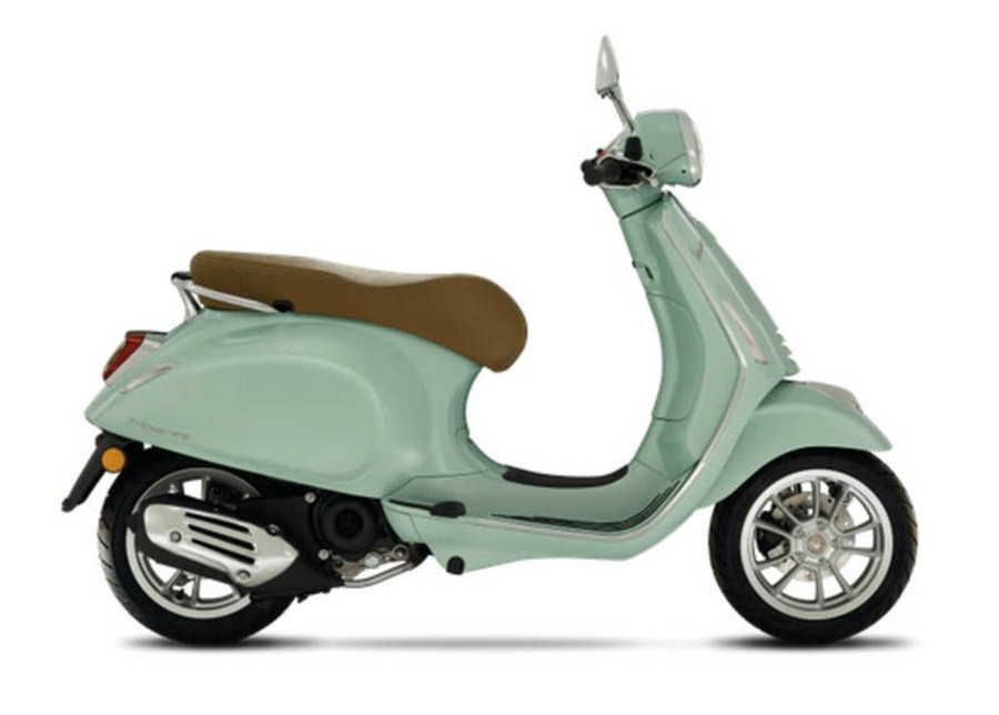 2022 Vespa Primavera 50 30 mph