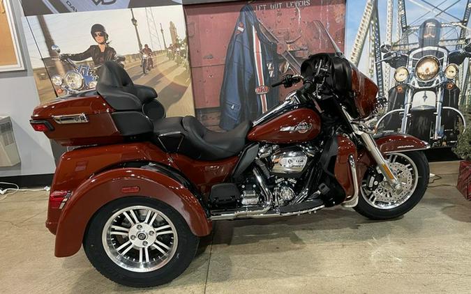 2024 Harley-Davidson FLHTCUTG - Tri Glide Ultra