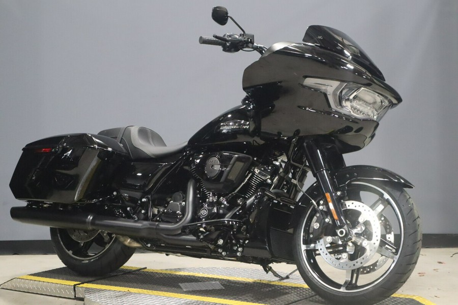 2025 Harley-Davidson Road Glide FLTRX