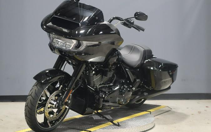 2025 Harley-Davidson Road Glide FLTRX