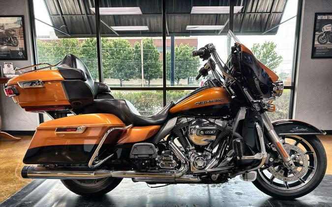 2016 Harley-Davidson® Ultra Limited Low WHSKY/V BLK W/PINSTRIPE