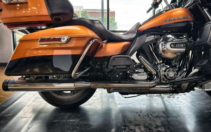 2016 Harley-Davidson® Ultra Limited Low WHSKY/V BLK W/PINSTRIPE
