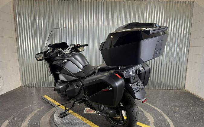 2026 BMW Motorrad R 1300 RT Blackstorm Metallic