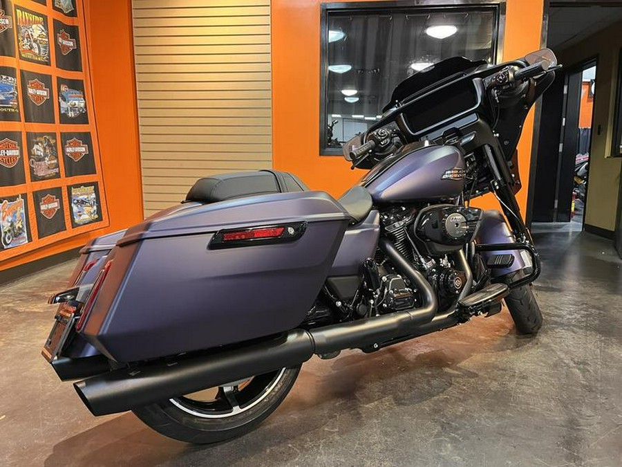 2025 Harley-Davidson® FLHX - Street Glide®