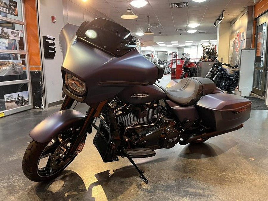 2025 Harley-Davidson® FLHX - Street Glide®