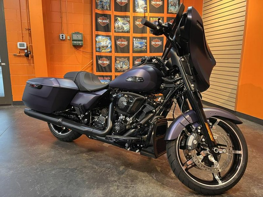 2025 Harley-Davidson® FLHX - Street Glide®